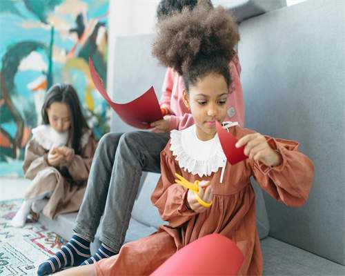 代孕咨询电话,卵泡萎缩有迹可循,绒促针、营养不良是重要原因